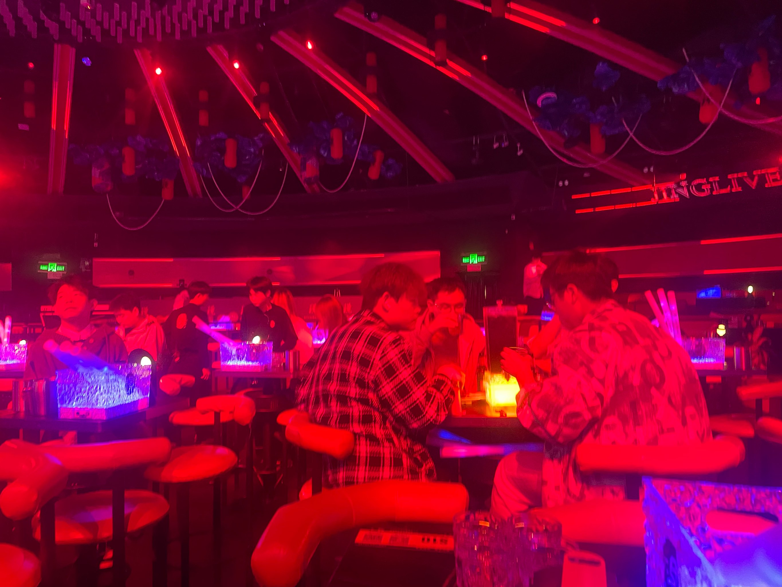 昭通商务ktv及商务ktv怎么算详解-鲁甸县ktv预定